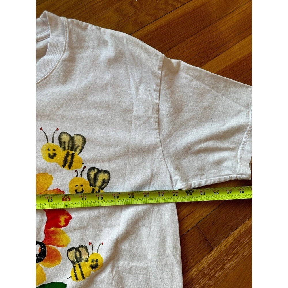 Online Ceramics T Shirt “Bee My Friend” Size Large Graphic Oversized White - Picture 6 of 7